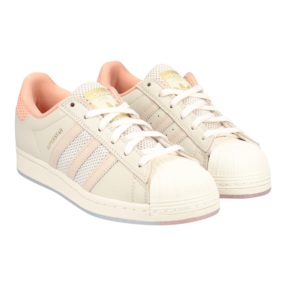 waf.Adidas Superstars